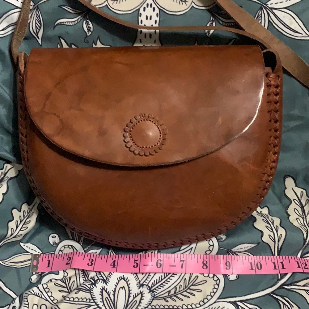 BNWOT all leather shoulder bag. Handmade